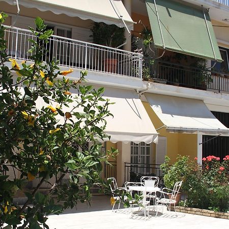 Family House Apartment Kalamata Exterior foto